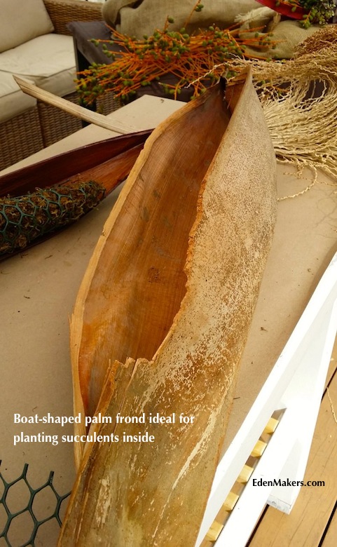 palm-frond-boat-shaped-edenmakers.com