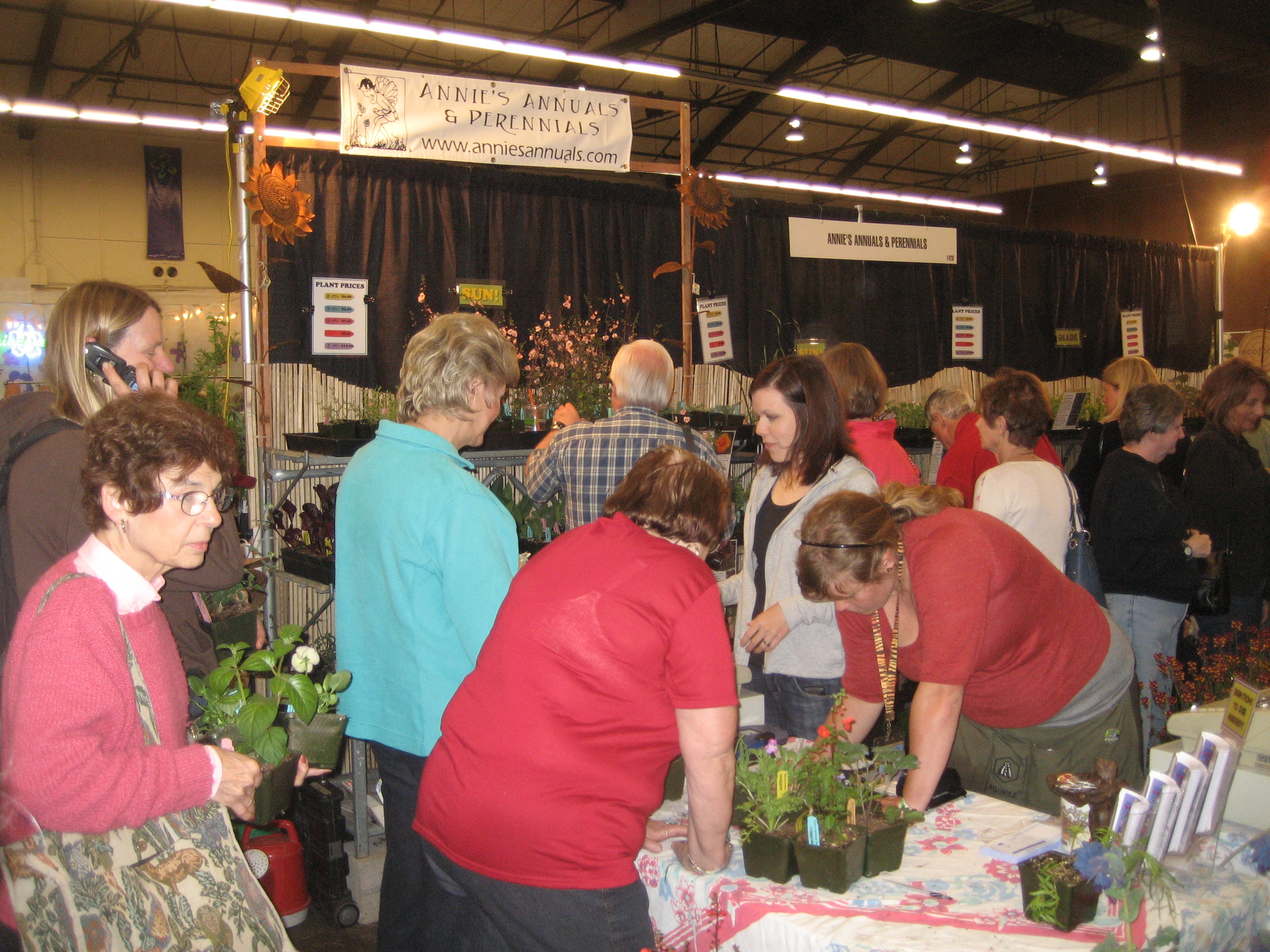 Image of crowd at San Francisco Flower and Garden Show by Shirley Bovshow